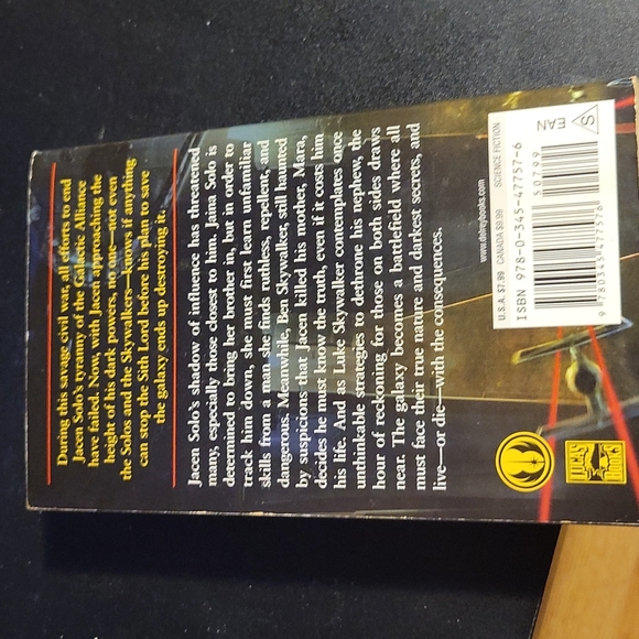 Star Wars Legacy of the Force Revelation (Book 8 in series) - Picture 2 of 4